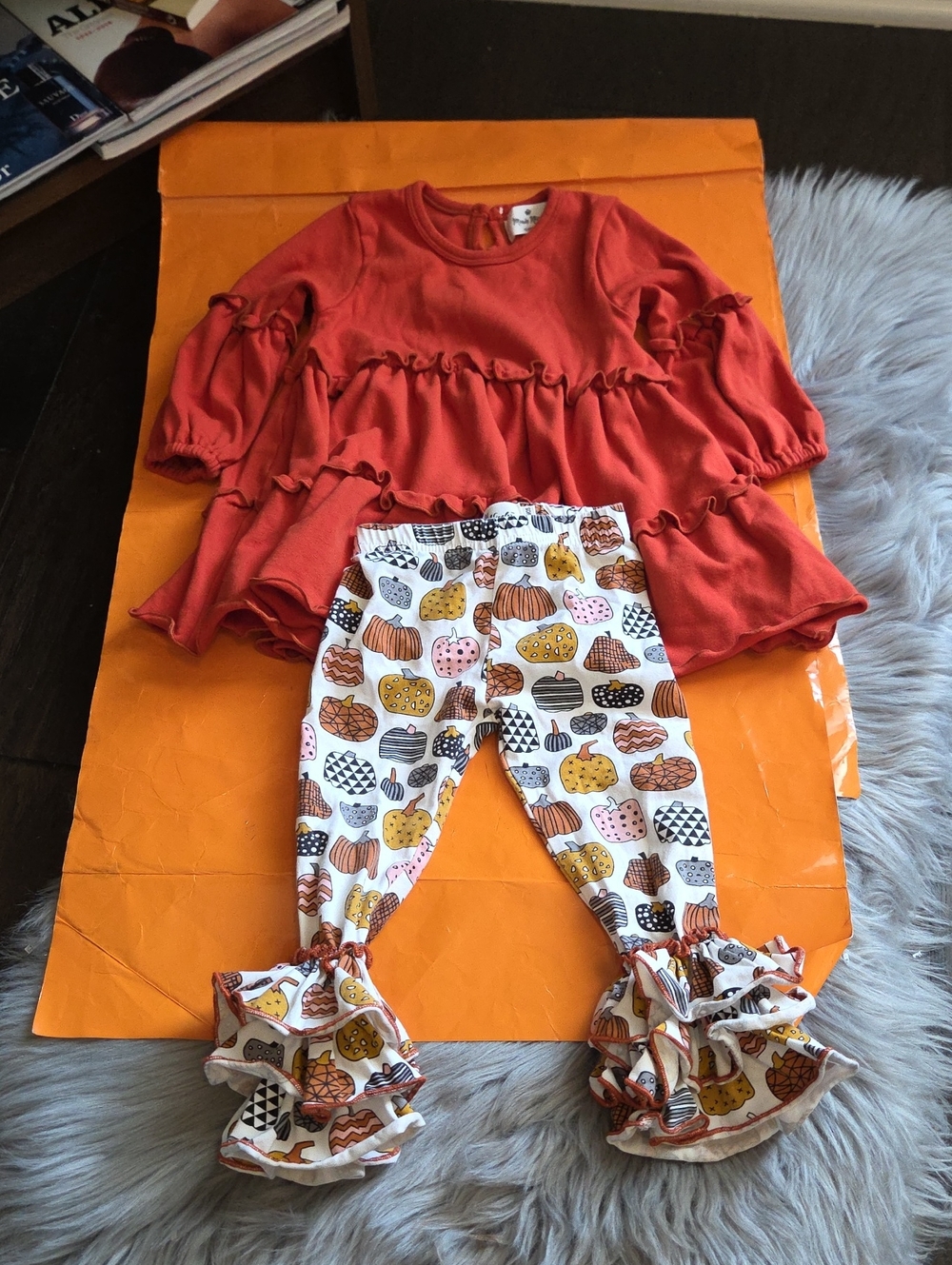 Marie Nicole Clothing Baby Girl 2 Piece Set
